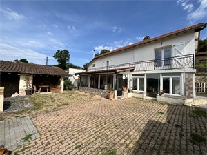 maison-villa à la vente -   69860  DEUX-GROSNES, surface 110 m2 vente maison-villa - APR683614